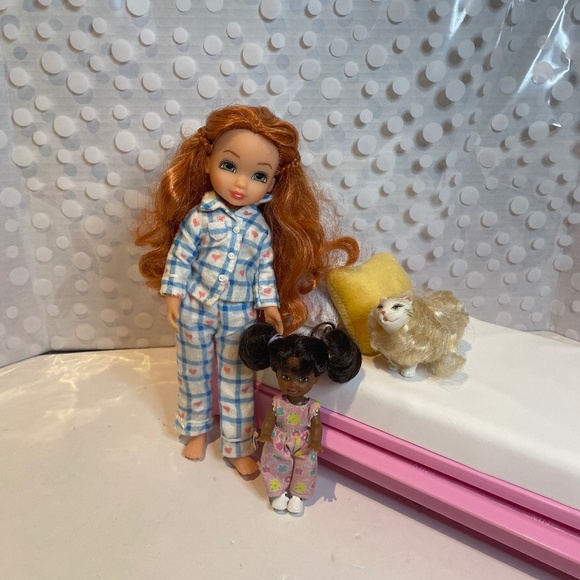 My First Barbie Bedtime with 4-Ever Best Friends doll & little sister Kelly - Picture 8 of 15